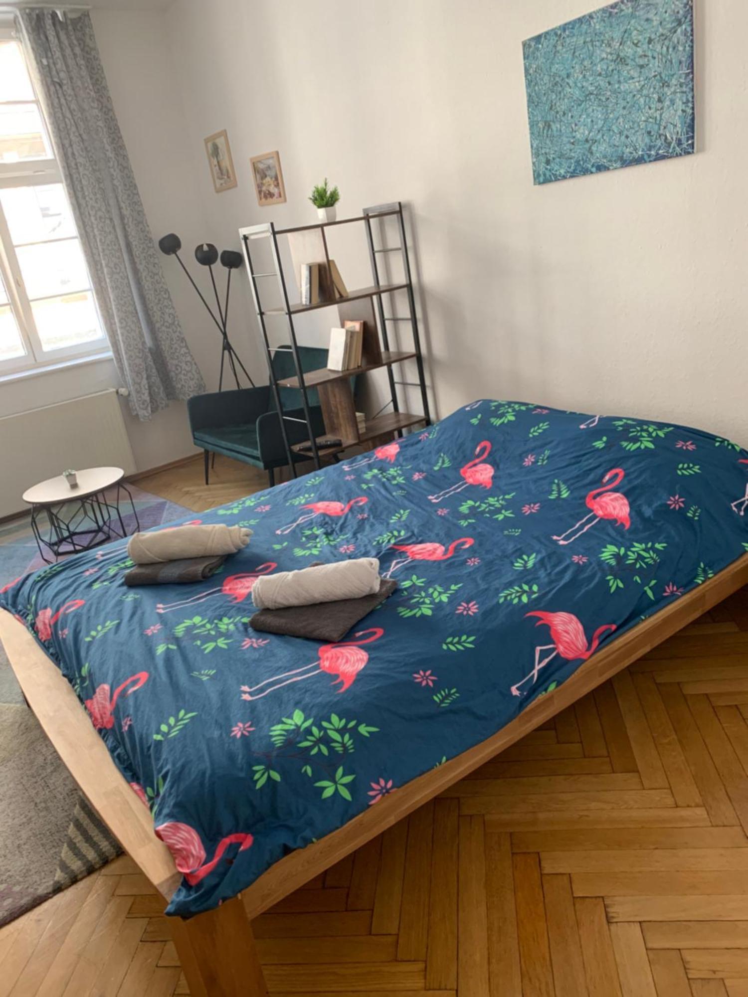Piano Apartment In Halle Center - Netflix - Free Wifi 1 Eksteriør billede